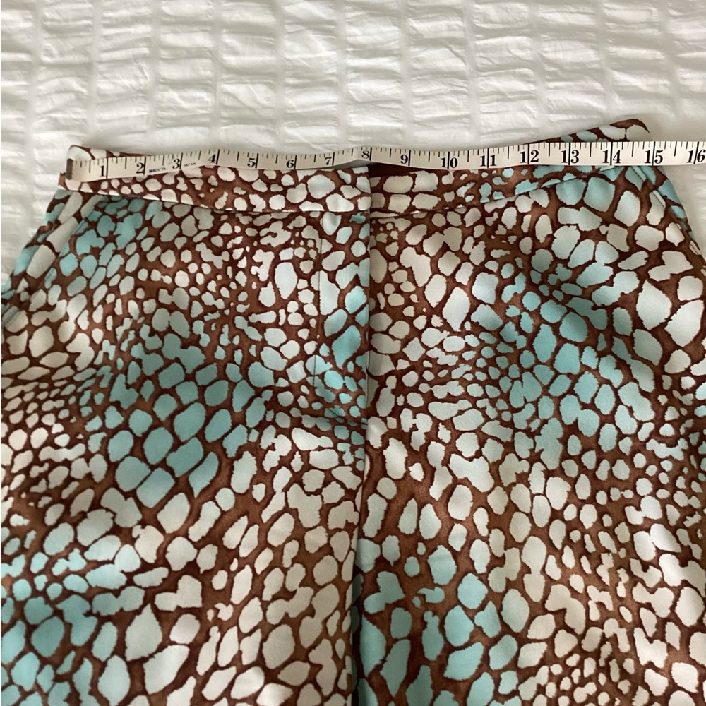Lily’s Beverly Hills.  Pre Owned, Excellent condition. Size 8